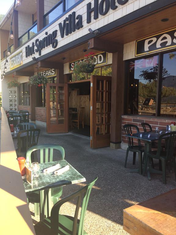 Spring Villa Hotel Harrison Hot Springs Εξωτερικό φωτογραφία