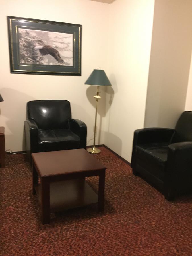 Spring Villa Hotel Harrison Hot Springs Εξωτερικό φωτογραφία
