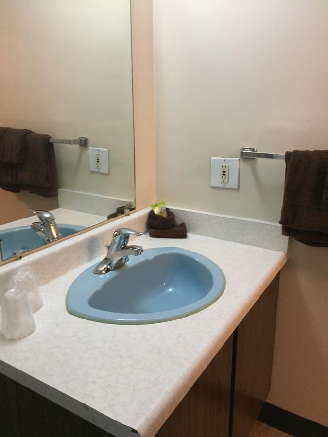 Spring Villa Hotel Harrison Hot Springs Εξωτερικό φωτογραφία