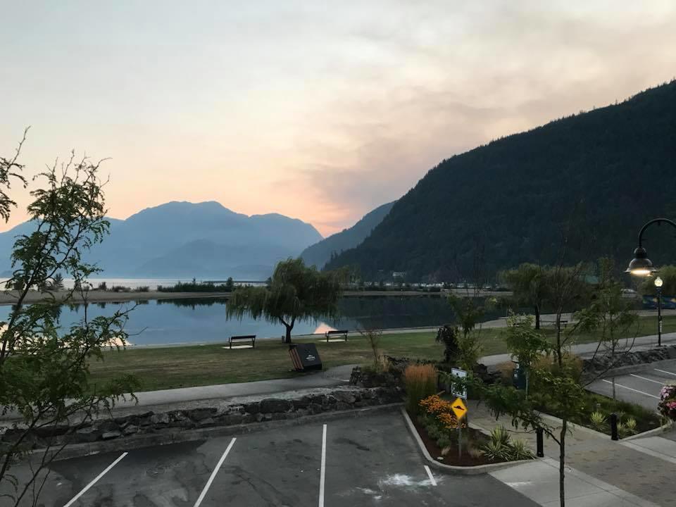 Spring Villa Hotel Harrison Hot Springs Εξωτερικό φωτογραφία