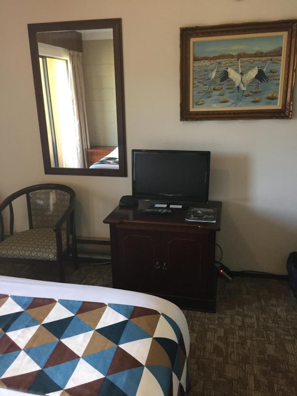 Spring Villa Hotel Harrison Hot Springs Εξωτερικό φωτογραφία
